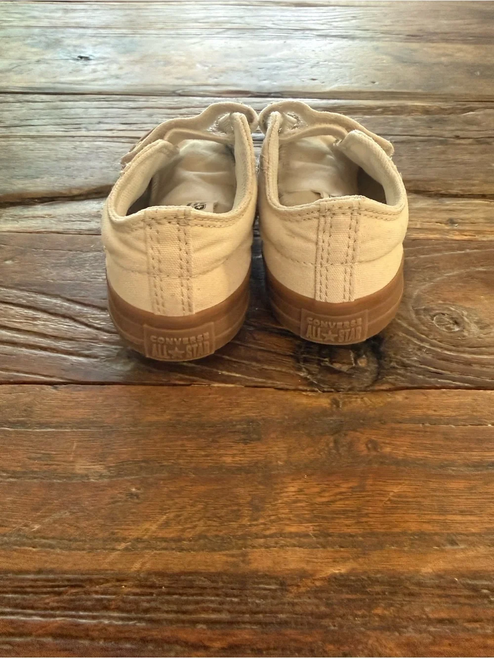 Converse easy off